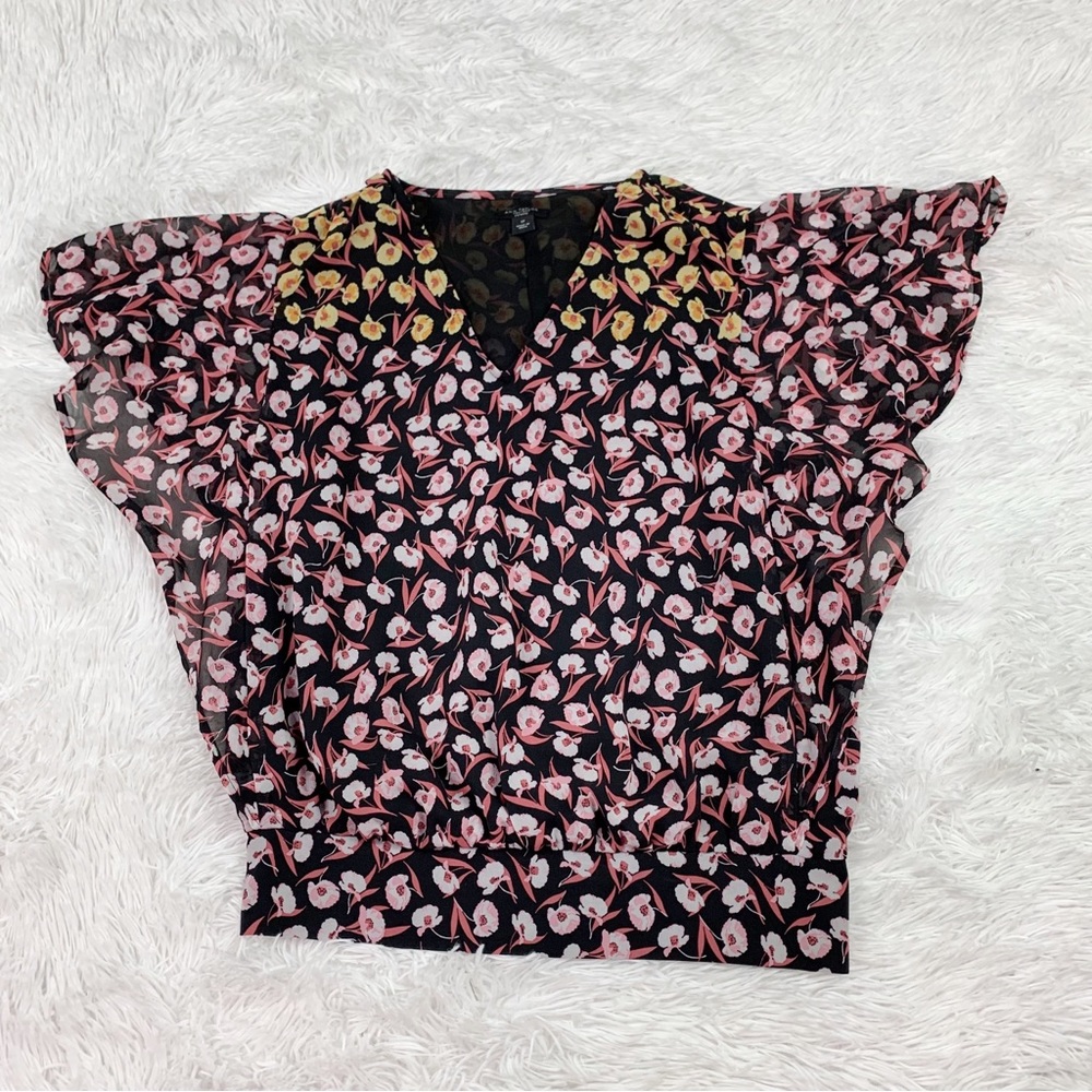 Ann Taylor petite flutter sleeve V neck Floral chiffon blouse  elastic waist